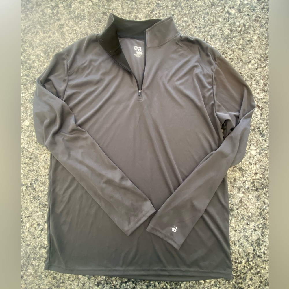 Badger 1/4 zip pull over